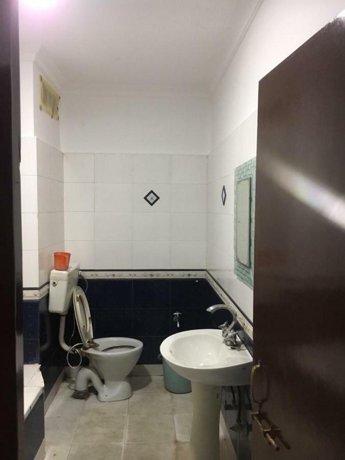 Hotel Poonam Rāipur Екстериор снимка